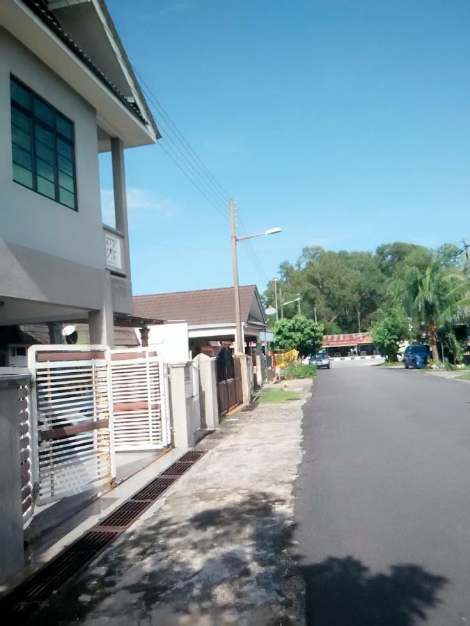 Penginapan Mycj - Roomstay Kuala Terengganu Exterior foto