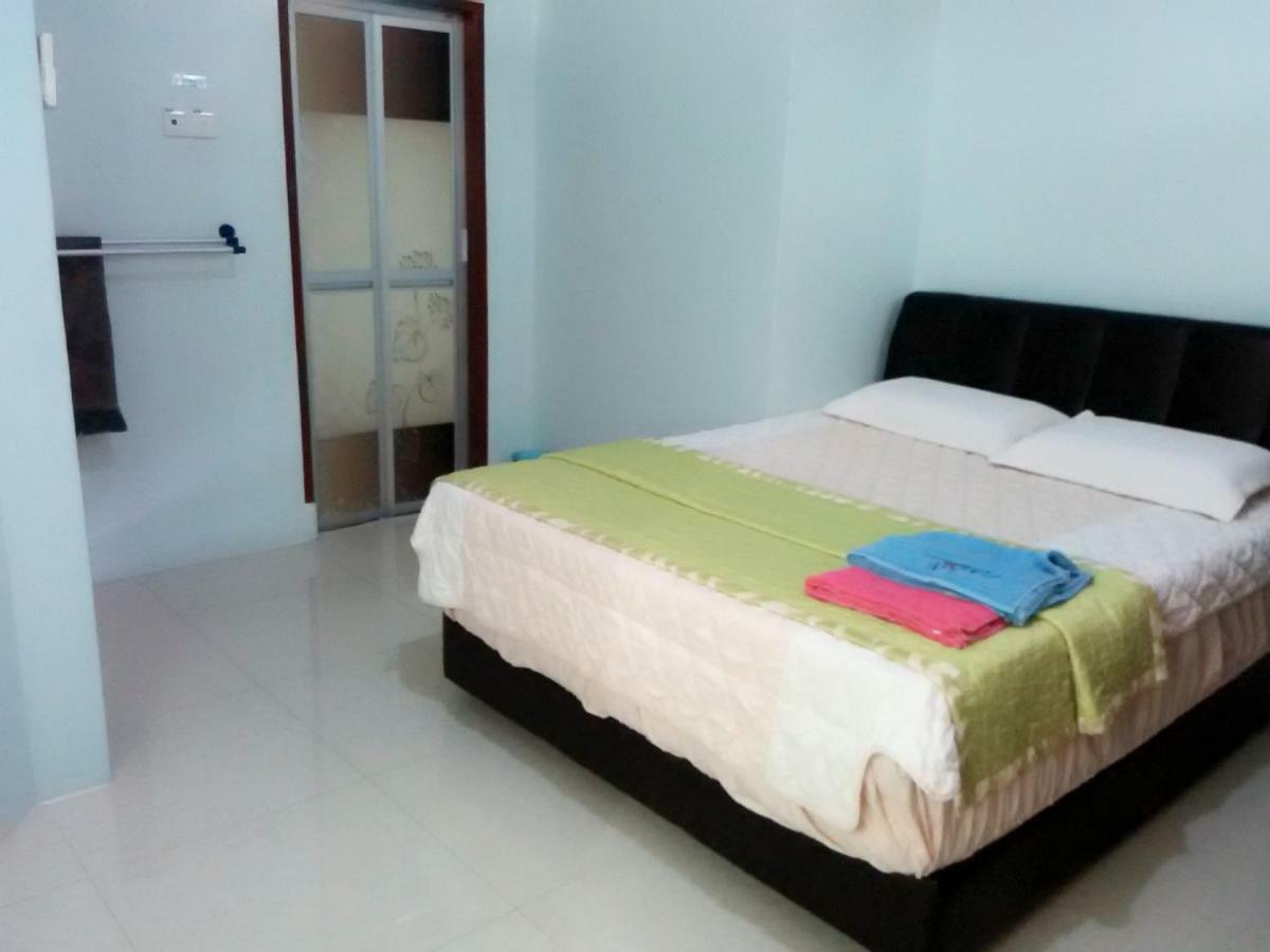 Penginapan Mycj - Roomstay Kuala Terengganu Exterior foto
