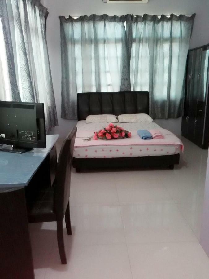 Penginapan Mycj - Roomstay Kuala Terengganu Exterior foto